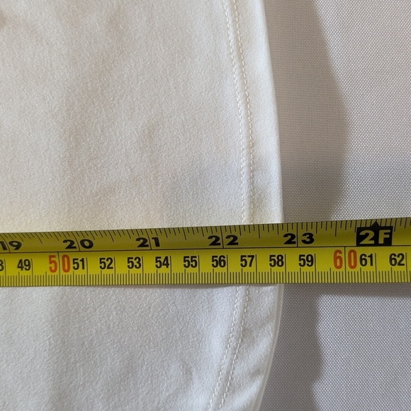 Hello Kitty Shirt Size Small - Picture 4 of 6